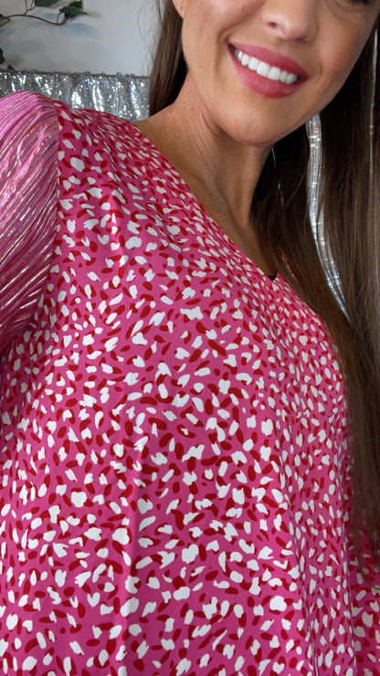 Pink Shimmer Sleeve Abstract Print Top